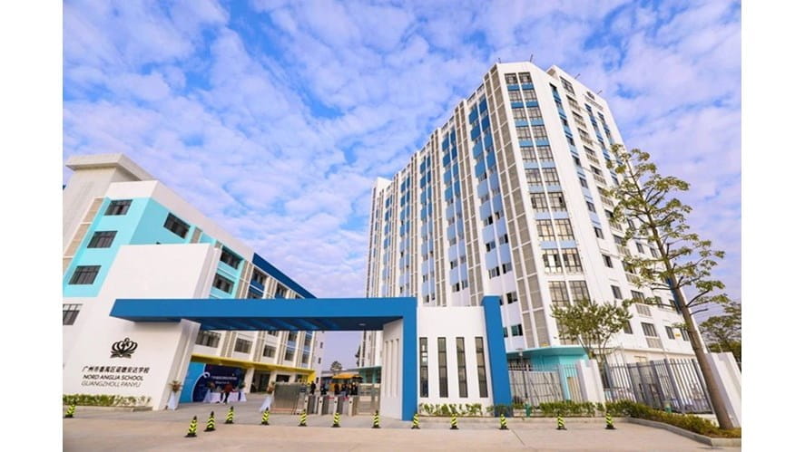 《与天才对话》第六期 - 人人都是艺术家 - Conversations with a Genius Issue 6 Everyone is an artist